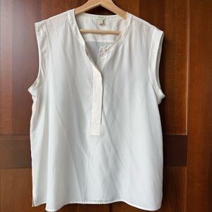 Women’s J. Crew Cream Sleeveless Blouse Size 14